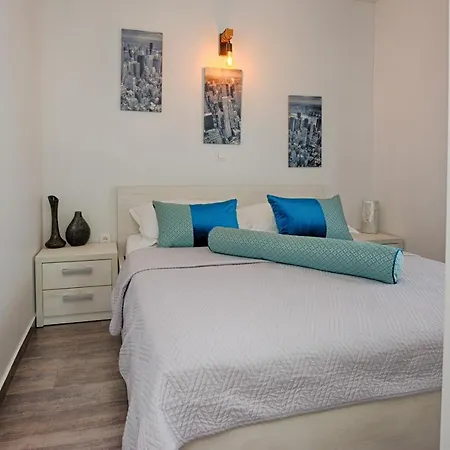 Family Friendly With A Swimming Pool - Kozjak, - 18542 Apartamento Vir