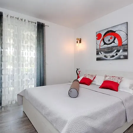 Family Friendly With A Swimming Pool - Kozjak, - 18542 Vir
