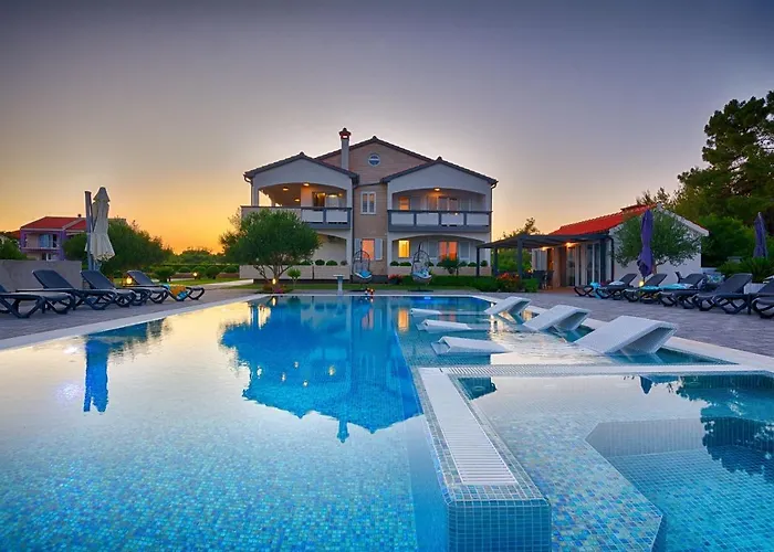 Family-friendly With Swimming Pool - Kozjak, - 18542