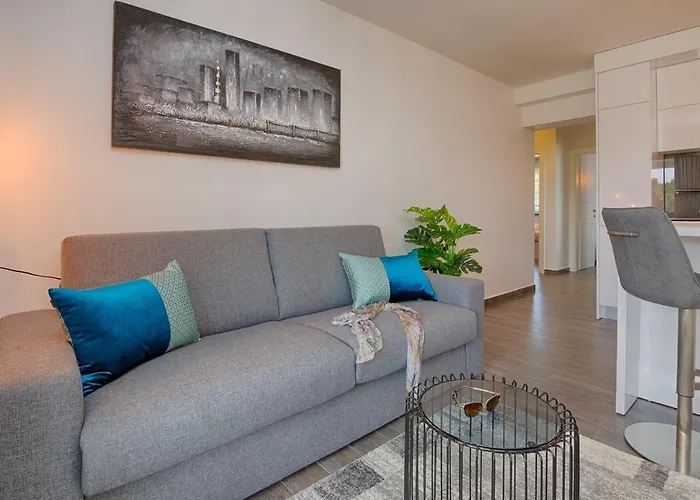 Family-friendly With Swimming Pool - Kozjak, - 18542 Appartement