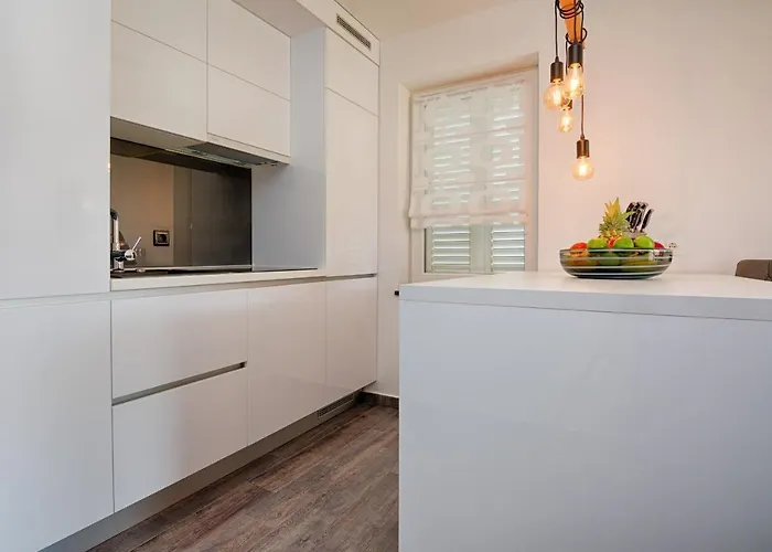 Appartement Family-friendly With Swimming Pool - Kozjak, - 18542